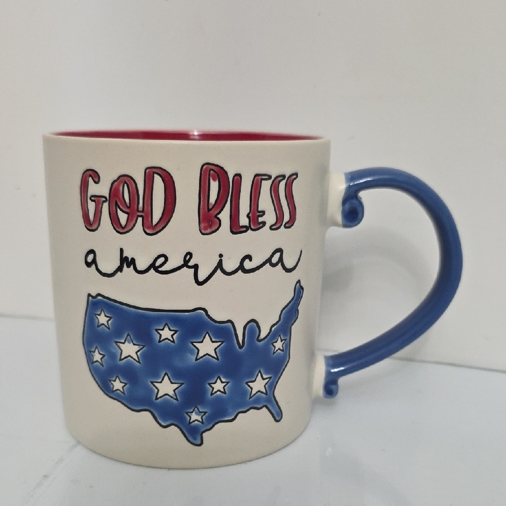 Spectrum Designz Patriotic Blue & Red 'God Bless America' Ceramic Mug, NWOT